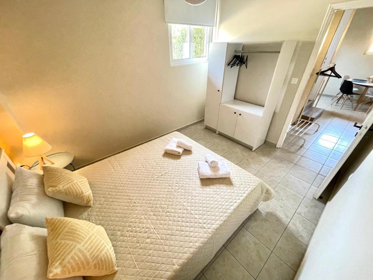 קלמאטה Sofi'S Apartments מראה חיצוני תמונה